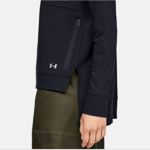 Under Armour Twill Crew Long Sleeve - Picture 3 of 5